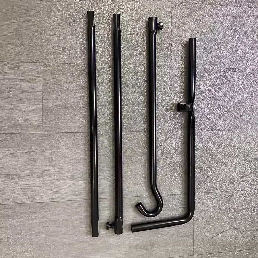 Car Emergency Tool Kit - 08-20年式トヨタ ランドクルーザー LC200用車用緊急ツールボックス、カーツールキット、レンチ、スペアタイヤロッカー付き