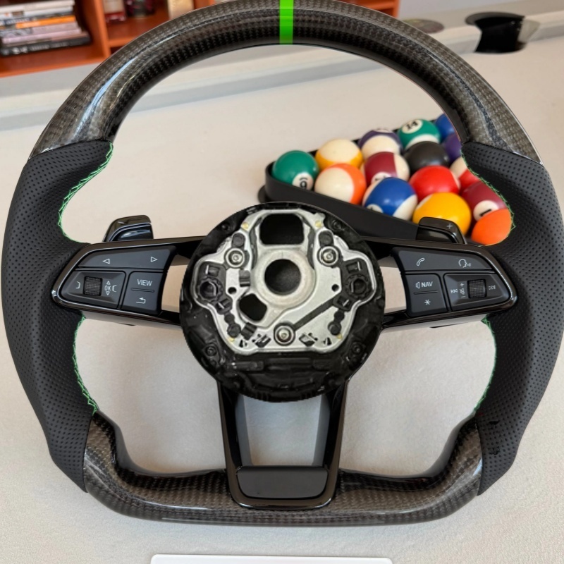 Car Accessories For Steering Wheel - 車のステアリングホイールスエードレザーフォルクスワーゲンマゴタンポロゴルフパサートティグアンシャンクRプレートインテリアアクセサリー