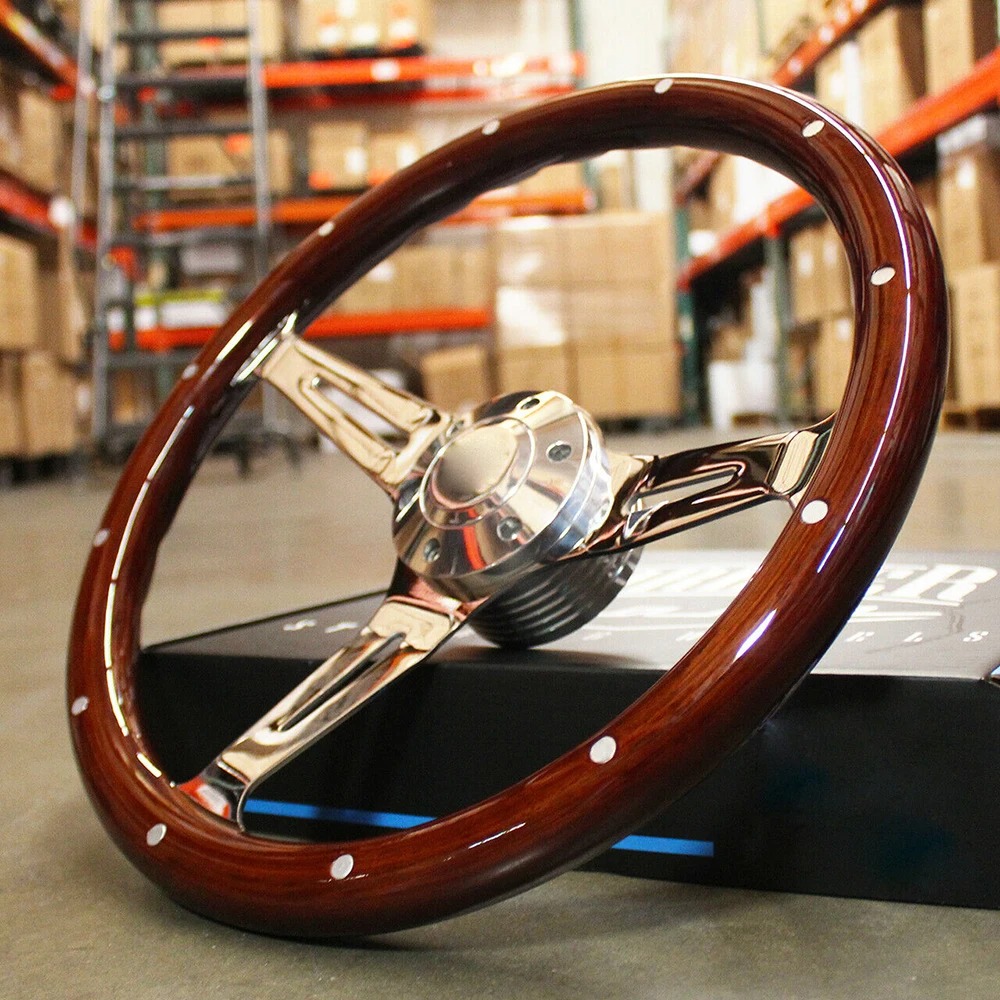 車用ユニバーサル装飾パーソナライズクラシックウッドカーアクセ - Car Accessories For Steering Wheel のレビューと価格