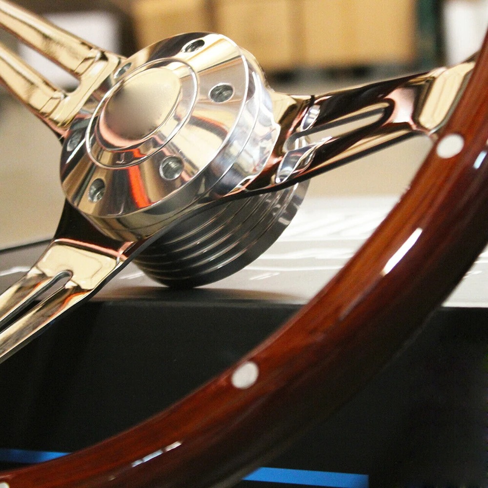 車用ユニバーサル装飾パーソナライズクラシックウッドカーアクセ - Car Accessories For Steering Wheel のレビューと価格
