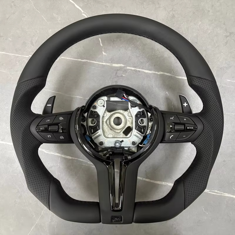 在庫あり レザー製 車用ステアリングホイール F11 F12 - Car Accessories For Steering Wheel のレビューと価格