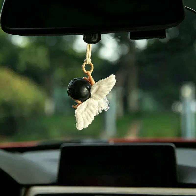 クレヨンしんちゃん エンジェルバレエ ミニカーバックミラー吊 - Car Accessories Inside のレビューと価格